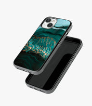 Load image into Gallery viewer, Beaker Bay Marble Glass Case