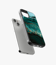 Load image into Gallery viewer, Beaker Bay Marble Glass Case