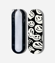 Load image into Gallery viewer, Liquify Ghost Black Pop Slider