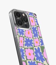 Load image into Gallery viewer, Daisy Swirl Floral Silicone Case