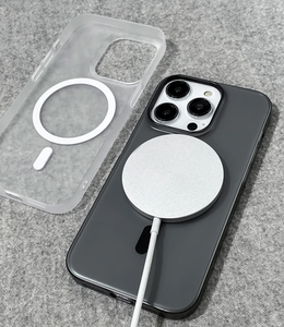 Anti Yellow Superslim MagSafe Case