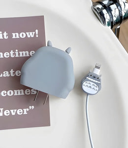 Cute Cat Charger Case & Cable Protector (18W/20W)