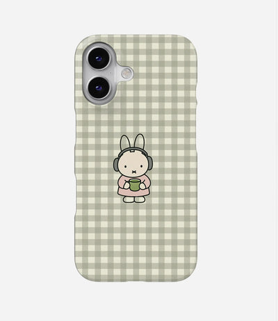 Chill Bunny Hard Case