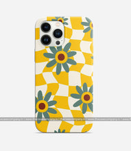 Load image into Gallery viewer, Vintage Groovy Floral Checkered Case
